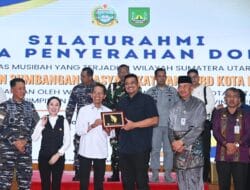 Gubsu Terima Donasi Bencana Rp4,7 Miliar dari Pemko Batam