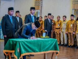 Lantik Direksi Tiga PUD, Rico Waas Tekankan Pengabdian dan Penguatan Kinerja