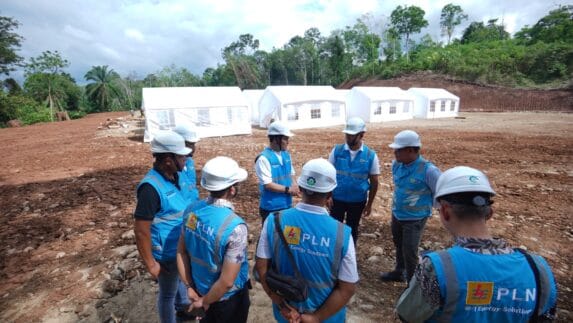 GM PLN UID Sumut Cek Langsung Kesiapan Kelistrikan Huntara Pascabencana di Batang Toru