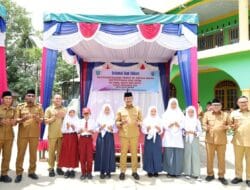 Bupati Madina Dorong Kepala Desa Berikan Motivasi pada Siswa Berprestasi