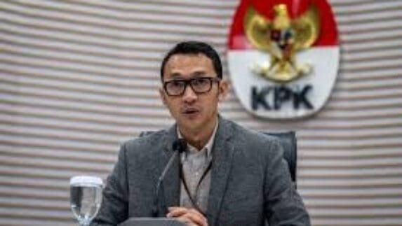 KPK Makin Menyala, Ketua dan Waka PN Kena OTT