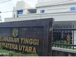 Kejari Labusel Bantah Lindungi Tersangka Korupsi DD, Mahasiswa Desak Jamwas