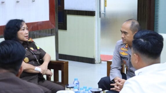 Kajari Labuhanbatu Kunker ke Polres Perkuat Sinergitas Hukum