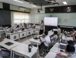 Pemerintah Rekrutmen Guru Sekolah Garuda