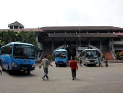 Kemenhub: Bus Diberi Stiker “Silang Merah” tak Layak Digunakan