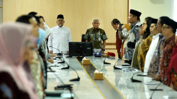 Terima Reses Komisi VIII DPR RI, Surya Tegaskan Komitmen Layanan Sosial dan Penanganan Bencana