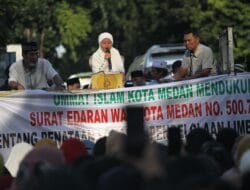 Umat Islam Kota Medan Gelar Aksi Damai Dukung Surat Edaran Wali Kota Terkait Pengelolaan Limbah Daging Nonhalal