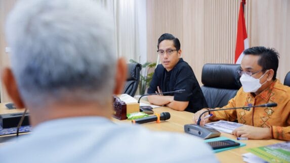 Rico Waas Instruksikan Revitalisasi Puskesmas Dipercepat