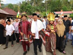 Bupati Madina Minta Kadis PUPR Perbaiki Rambin di Desa Sipogu