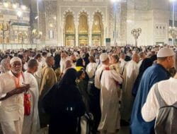 Timteng Memanas, Pemerintah Pantau Keamanan Jemaah Umrah Indonesia di Arab Saudi