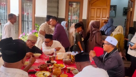 Pererat Silaturahmi Pemerintah dan Masyarakat, Bupati Gelar Open House