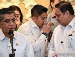 Butuh Rp55 Triliun, THR ASN dan TNI-Polri Cair