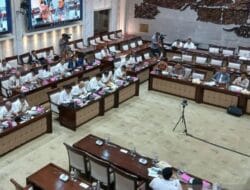 Menkeu Purbaya Pastikan BBM Subsidi Tidak Naik Sampai Akhir 2026