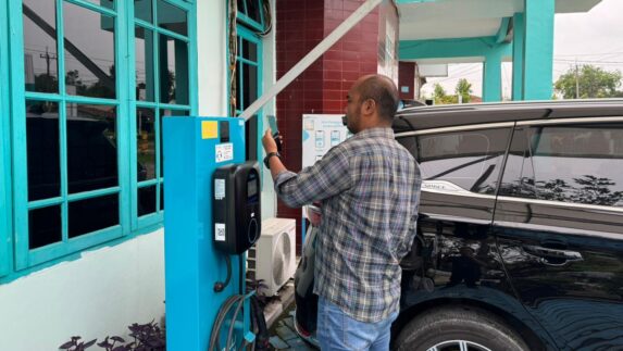 Kampanye Spontan Mudik Pakai Mobil Listrik Dorong Lonjakan Penggunaan SPKLU, PLN UID Sumut Catat Kinerja Positif pada Lebaran 2026