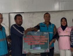 Tingkatkan Produktivitas Mitra Binaan, PLN Indonesia Power Salurkan Renovasi Rumah Produksi