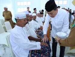 Bupati Tapsel Tepungtawari 130 Calon Jemaah Haji Kloter 5 Tahun 1447 Hijriah