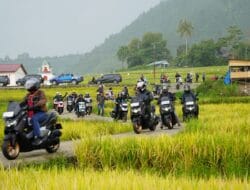 Promosikan Wisata Danau Toba, Pemkab Toba Sambut Hangat Maxi Tour