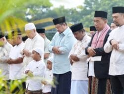 Gubernur Bobby Nasution Salat Iduladha Bersama Warga Binjai, Salurkan 167 Hewan Kurban‎