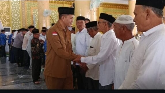 Bupati Aceh Selatan Lepas 175 Calon Jamaah Haji