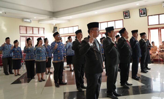 Menuju Toba Mantap 2029, Wabup Lantik Pejabat Tinggi Pratama dan Fungsional