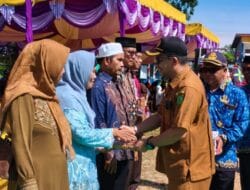Hardiknas 2026 di Sinunukan Khidmat, Lima Guru Purnabakti Terima Penghargaan