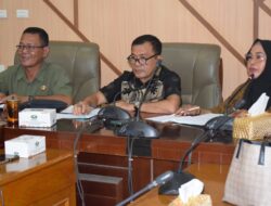 Komisi II DPRD Gelar RPD Terkait UHC yang Menjadi Keluhan Masyarakat di Langkat