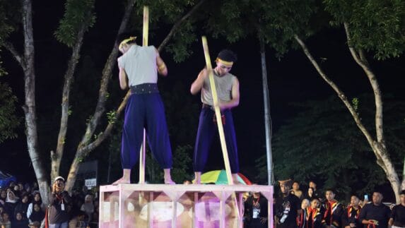 Festival Seni dan Budaya “Rondang Bulan”, Bupati Ajak Generasi Muda Lestarikan Budaya Lokal