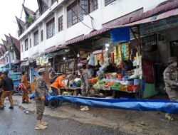 Pemkab Toba Tinjau Penataan Pasar Balige, Fokus pada Ketertiban dan Pengembalian Fungsi Jalan