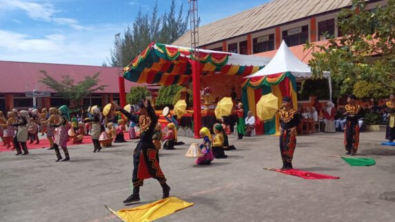 Dua Tarian Peumulia Jamee dan Budaya Nanggroe Pukau Pengunjung BSC VIII