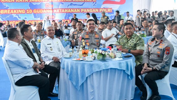 Wagubsu Hadiri Panen Raya Jagung Serentak, Presiden Tekankan Pentingnya Swasembada Pangan