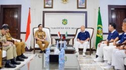 Wali Kota Medan Rico Waas saat menerima audiensi Ketua Yayasan Buddha Tzu Chi Sumatera Utara, Mujianto di Balai Kota. (Foto/Ist)