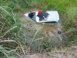 Pria dan Wanita Tewas Setelah Mobil yang Ditumpangi Tercebur ke Rawa-rawa