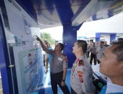 Kapolda Sumut Apresiasi PLN Mobile Saat Mencoba SPKLU Ultra Fast Charging PLN Presisi
