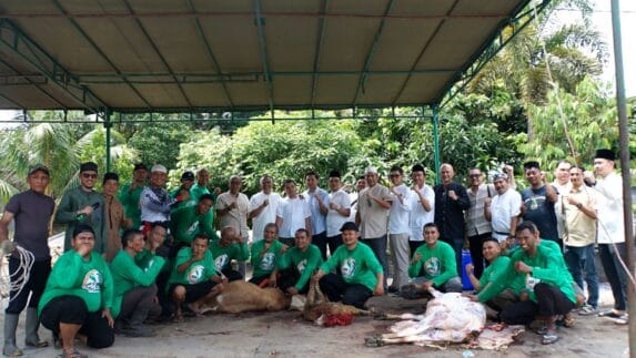 Iduladha dan Semangat Berbagi, Bank Sumut Salurkan Ratusan Paket Daging Kurban untuk Masyarakat