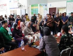 Bupati Temui Masyarakat Sambirejo yang Blokir Jalan Rusak di Langkat