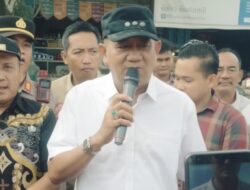 Minta Perbaikan Jalan Secanggang Dilanjut, Warga Turun Beraksi, Ini Kata Bupati Langkat