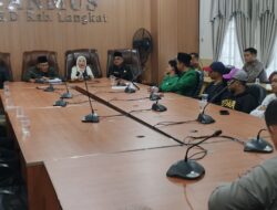 Mahasiswa Sorot Temuan BPK Rp450 Juta di DPRD Langkat