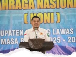 Bupati Paluta Hadiri Pelantikan KONI di Aula Serbaguna