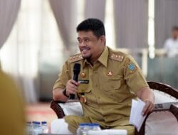 ‎Bobby Nasution Lepas Kontingen Pesparawi Sumut, Targetkan Piala Presiden‎