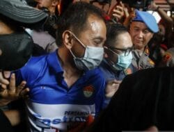 Usai Pemeriksaan, Roy Suryo dan Tifa Dirawat di RS Polri Kramat Jati