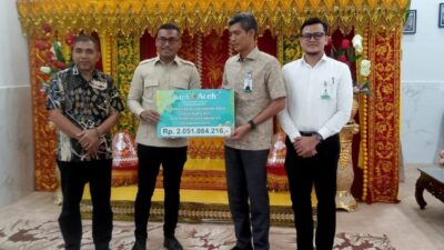 Pemkab Abdya Terima Deviden Rp2 Miliar dan Zakat Perusahaan Rp400 Juta dari Bank Aceh Syariah