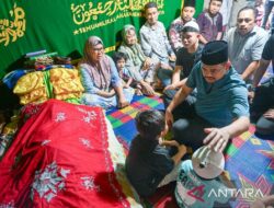 Gubsu Berkantor di Nias, Melayat ke Rumah Duka Seorang Nelayan di Lagundri