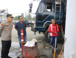 Kapolres Langkat Tinjau Penyaluran BBM di SPBU Perdamaian, Antrean Berangsur Normal