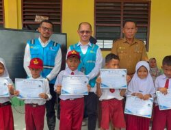 PT PLN Indonesia Power Salurkan Beasiswa Berprestasi dan Prasejahtera bagi Pelajar SD