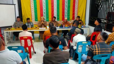 Danyon TP Abdya Silahturahmi dengan Aparatur Gampong Rambong