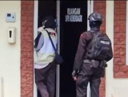 Bawa Tiga Koper Dokumen dari Disdik, KPK Turut Geledah 6 Dinas di Pemkab Langkat
