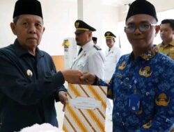 Wakil Bupati Paluta Lantik 6 Pejabat Administrator di Lingkup Pemkab