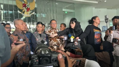 Kasus Nadiem, Empat Hakim Dilaporkan ke Komisi Yudisial