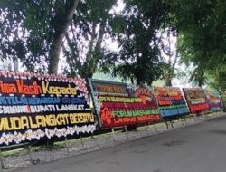 Papan Bunga “Terima Kasih KPK” Mejeng di Depan Kantor Bupati Langkat
