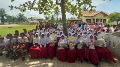PLN Indonesia Power Bersama Tim Dokter dan Srikandi Beri Edukasi PHBS ke Siswa SD